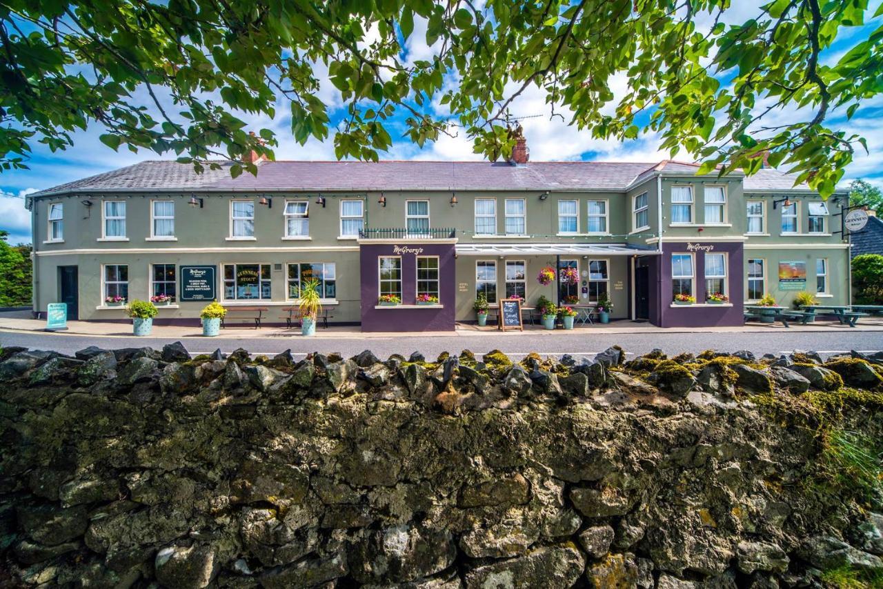 Mcgrory'S Hotel Culdaff Exterior foto